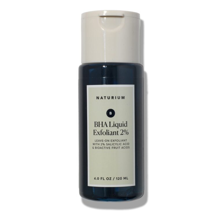 Naturium BHA Liquid Exfoliant 2% 120ml navy blue bottle — leave-on chemical exfoliant with 2% Salicylic Acid and Bioactive Fruit Acids for pore clearing, smooth texture and acne-prone skin